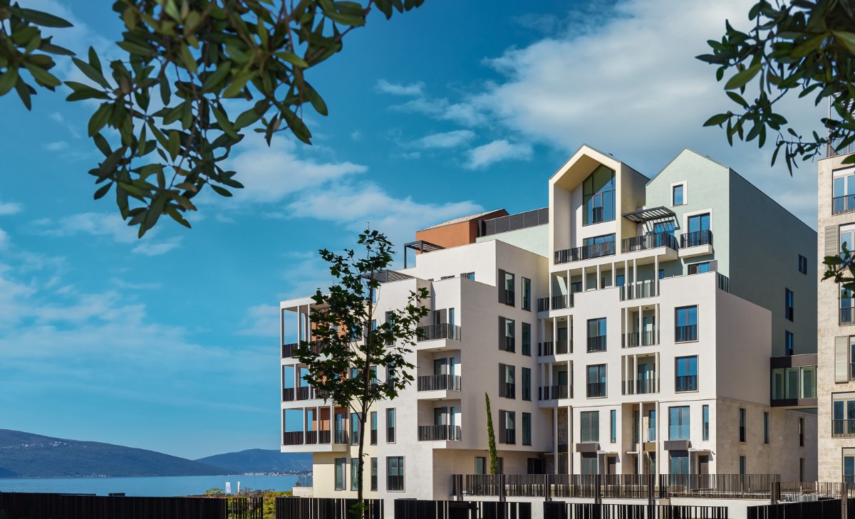 Ekskluzivan dvosoban apartman u hotelu SIRO Boka Place, Porto Montenegro